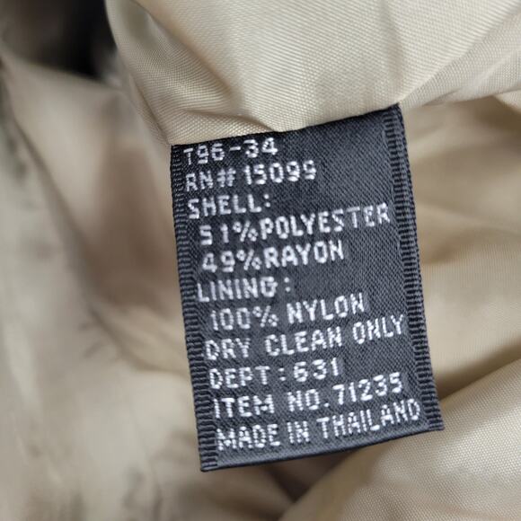 Executive Collection Size 18 Tan Button up Blazer - Picture 6 of 7